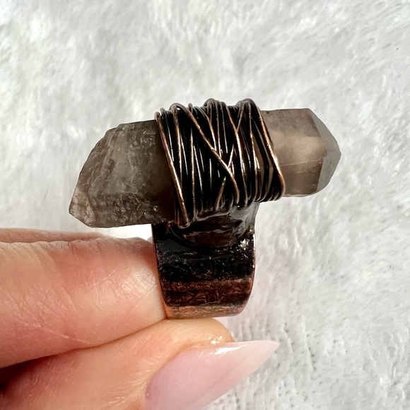 Smoky Quartz Bullet Adjustable Electroplated Ring - Picture 12 of 13